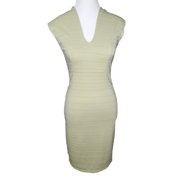 Absolutely Bodycon Sleeveless Dress Size Medium - Picture 1 of 8